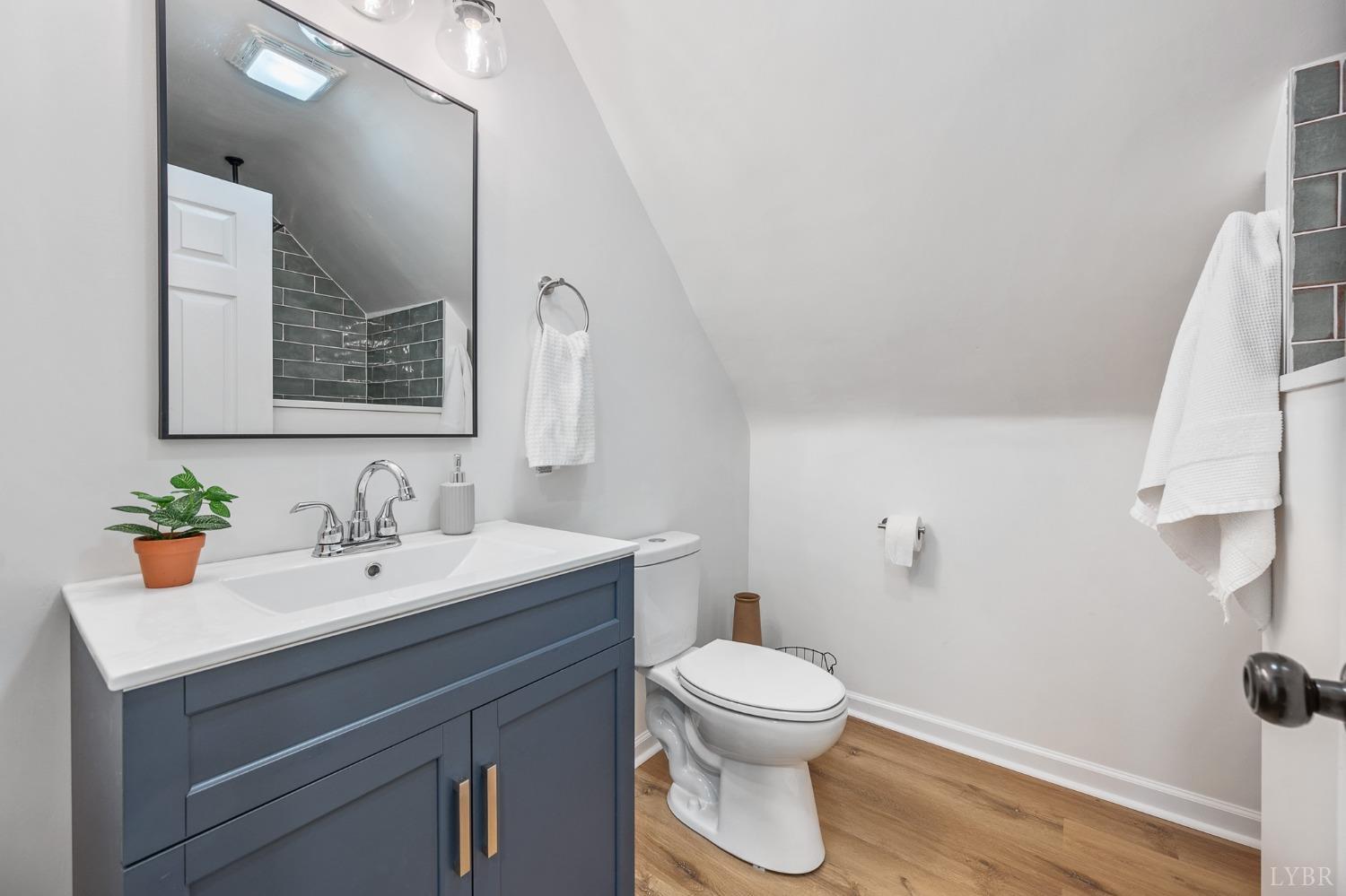 50 W Princeton Circle