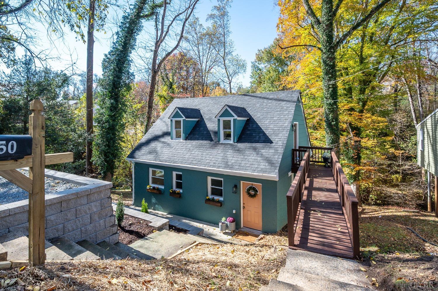 50 W Princeton Circle