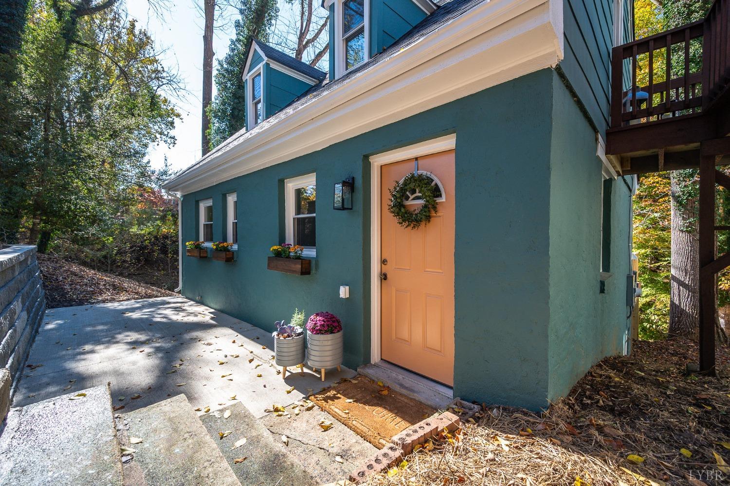 50 W Princeton Circle