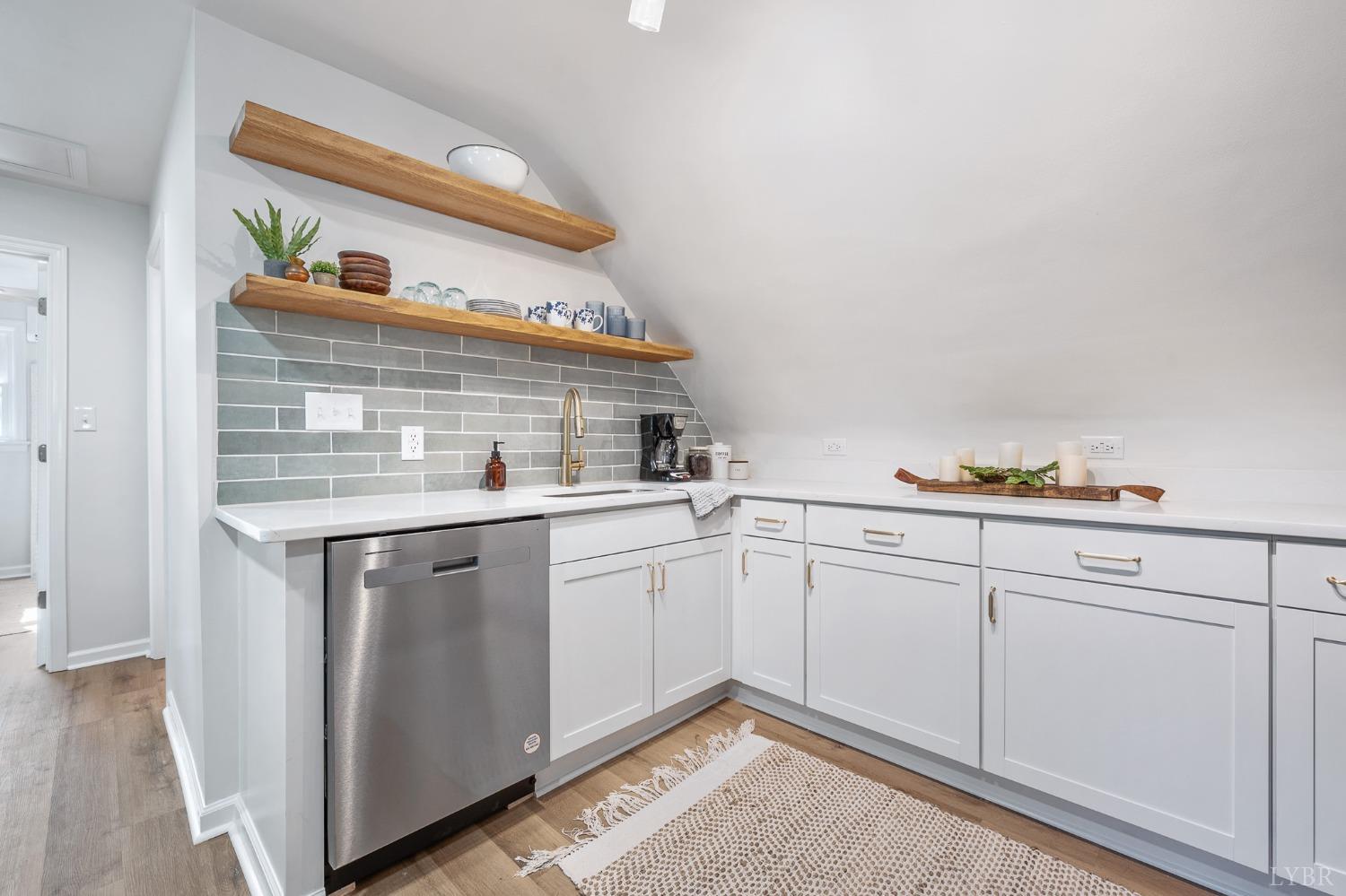 50 W Princeton Circle