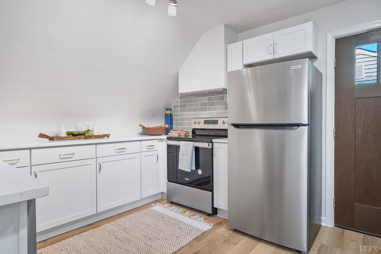 50 W Princeton Circle