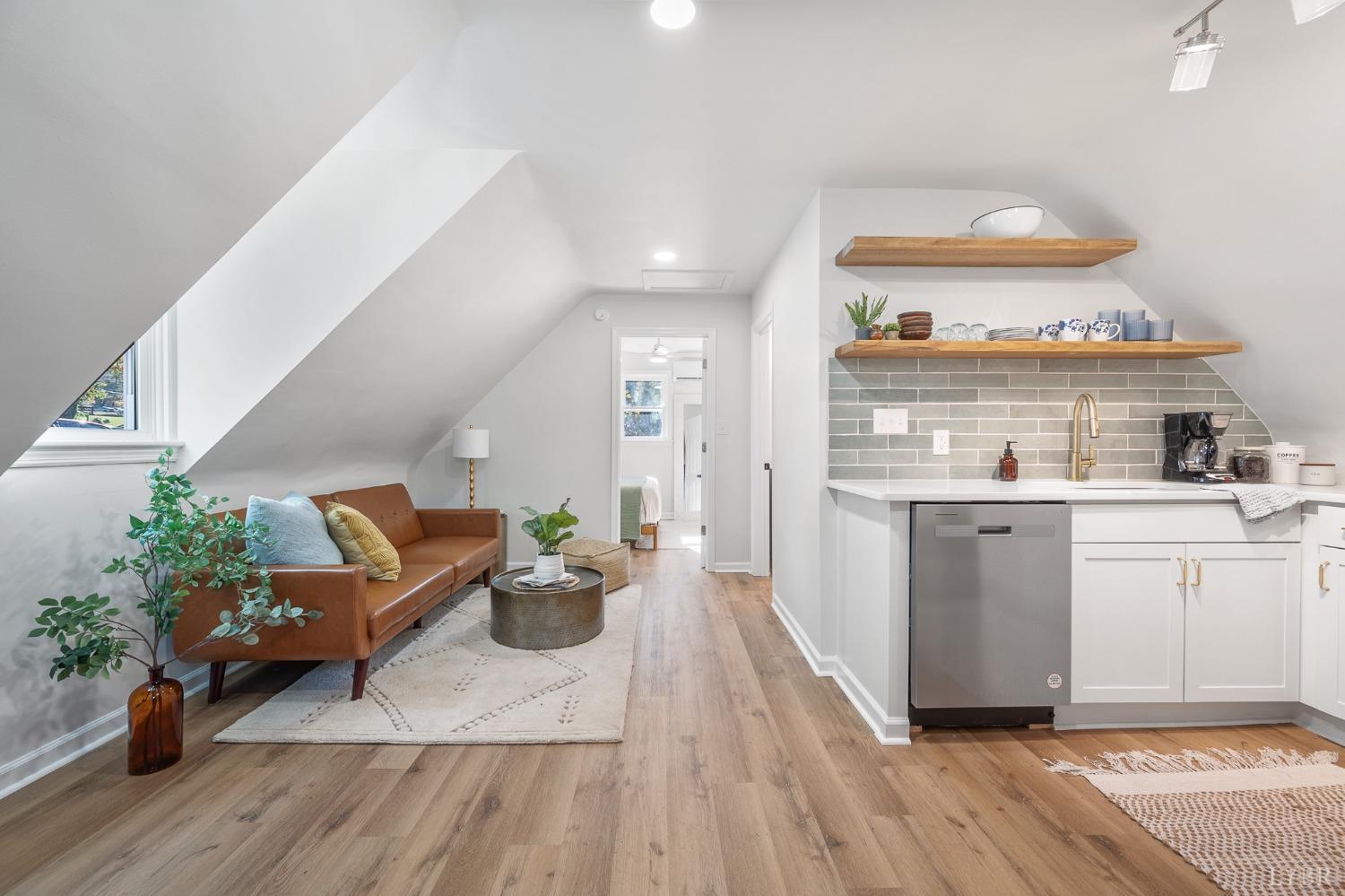 50 W Princeton Circle