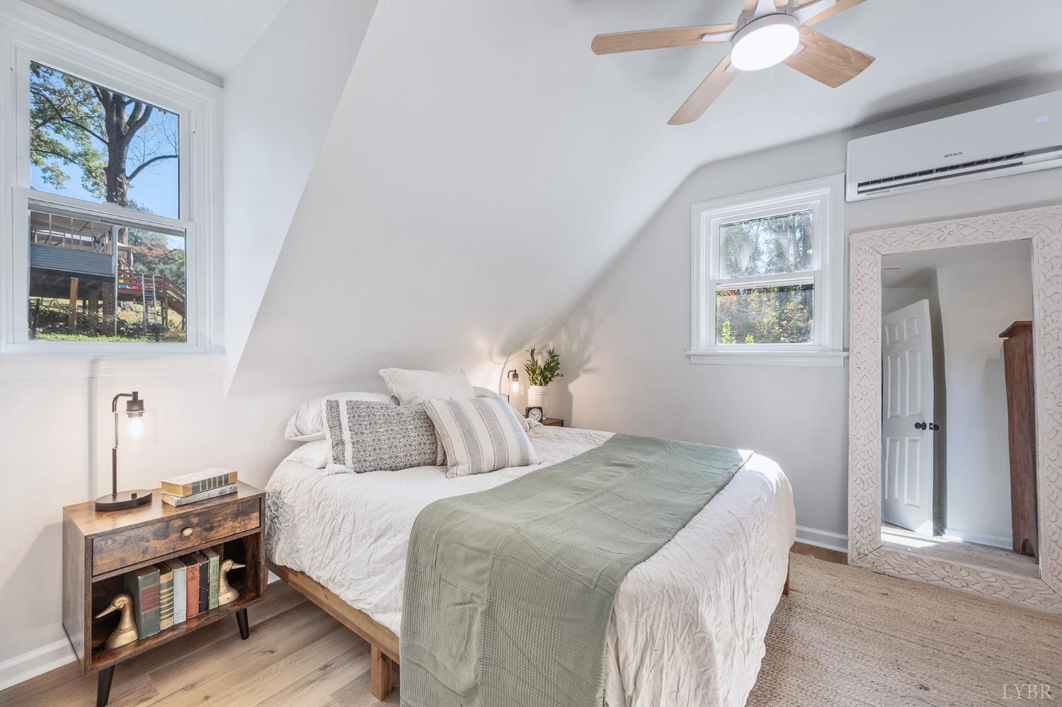 50 W Princeton Circle
