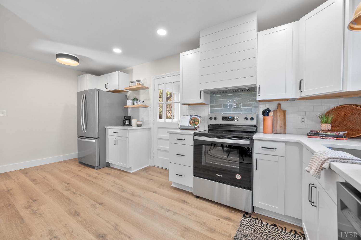 709 Old Graves Mill Road