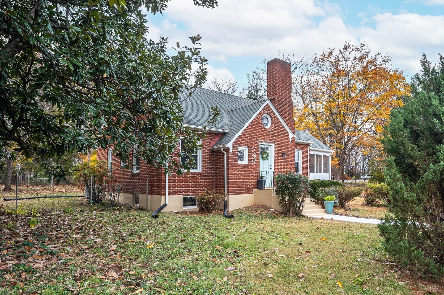 709 Old Graves Mill Road