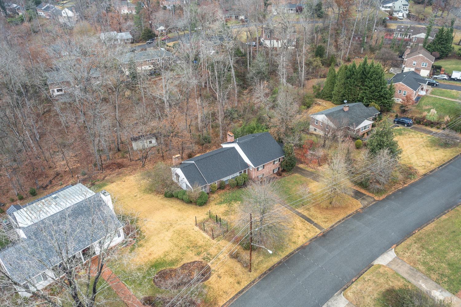 1519 Club Drive