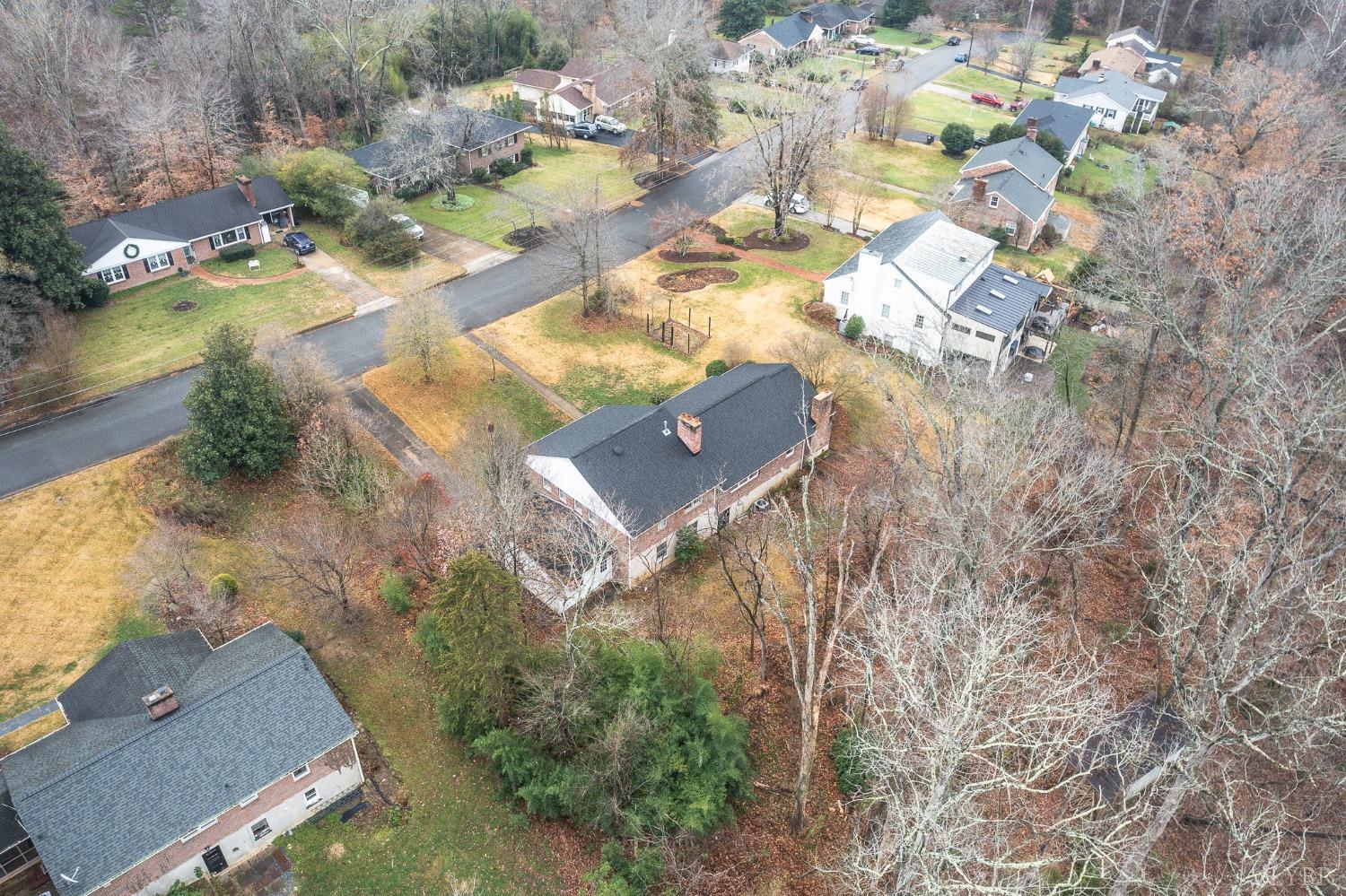 1519 Club Drive
