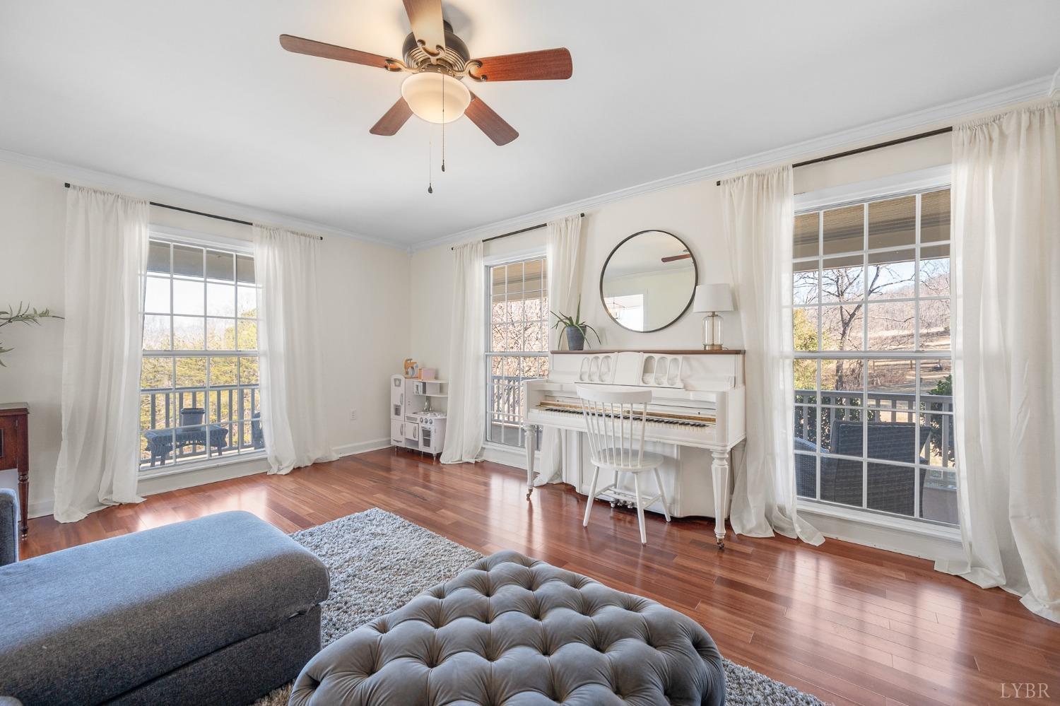 3520 Roaring Run Road