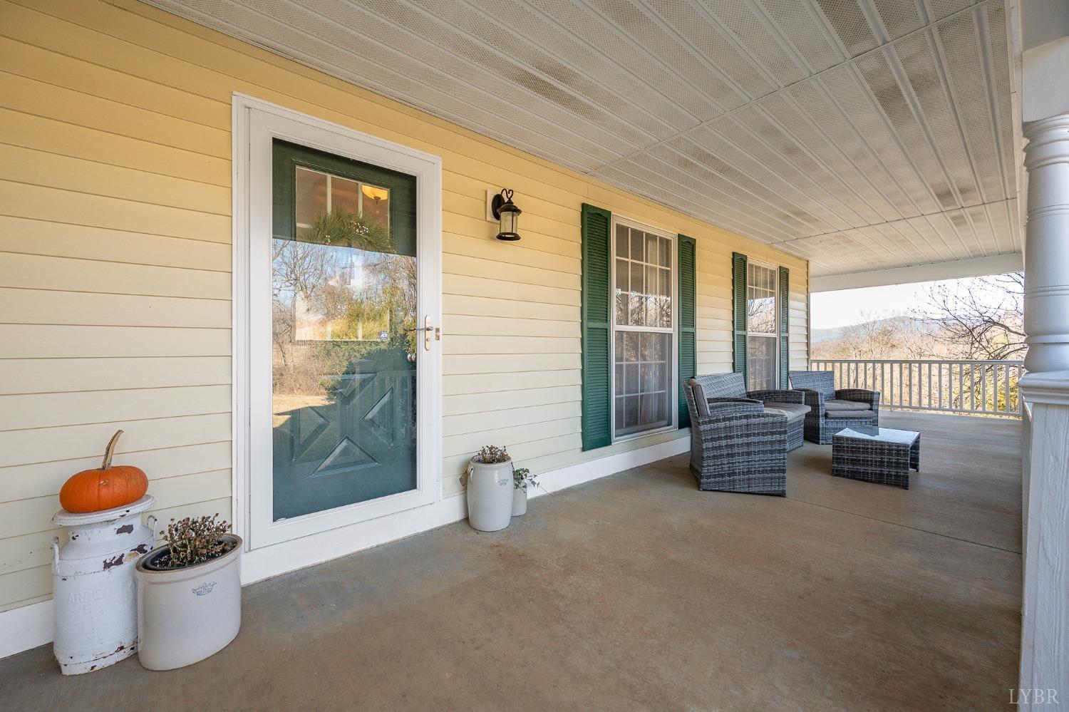 3520 Roaring Run Road