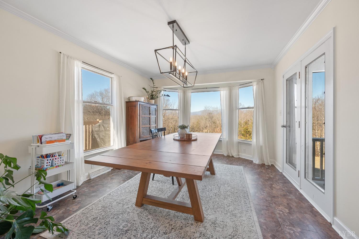 3520 Roaring Run Road