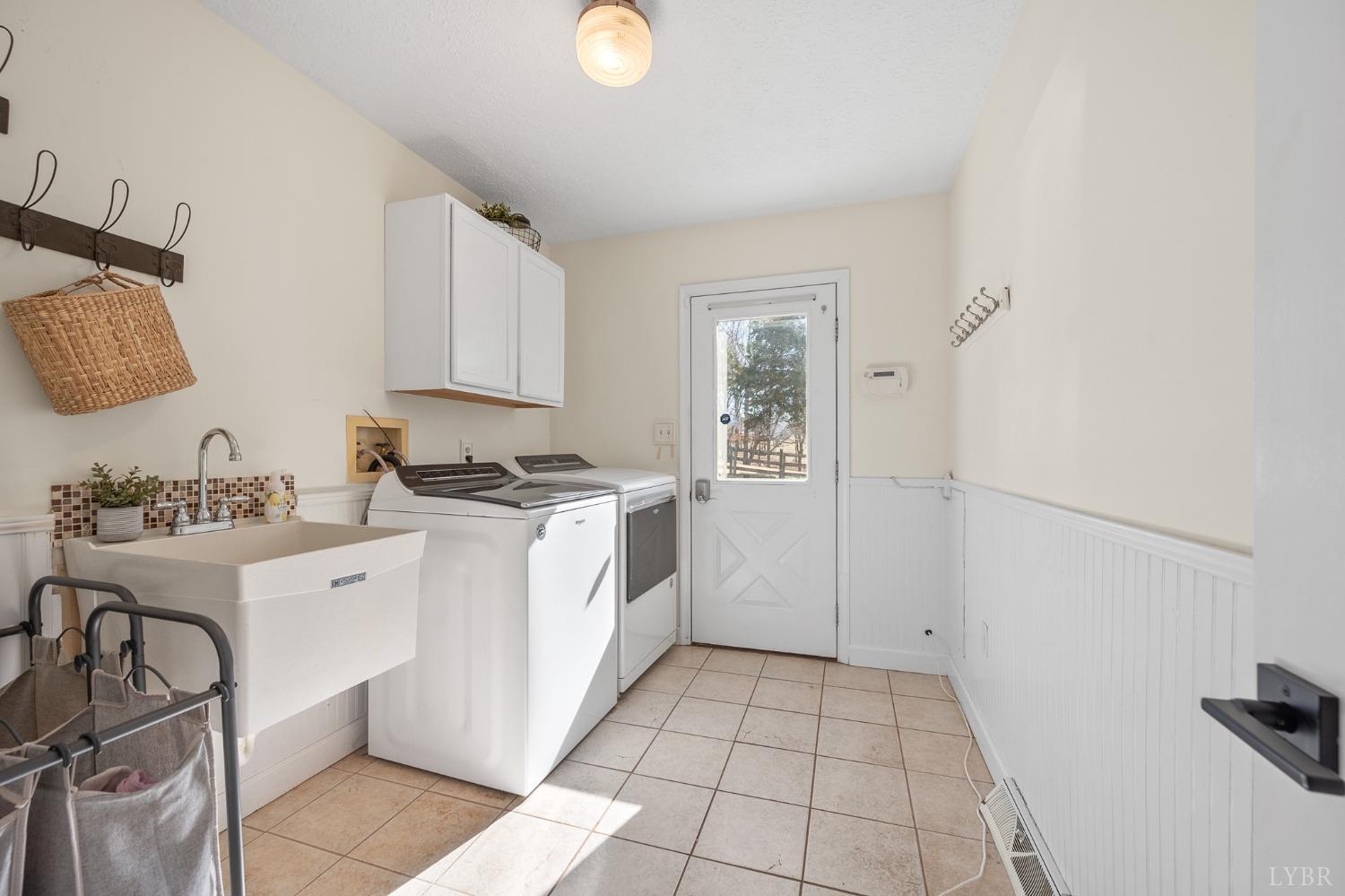 3520 Roaring Run Road