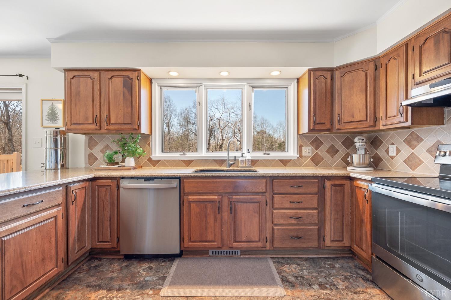 3520 Roaring Run Road