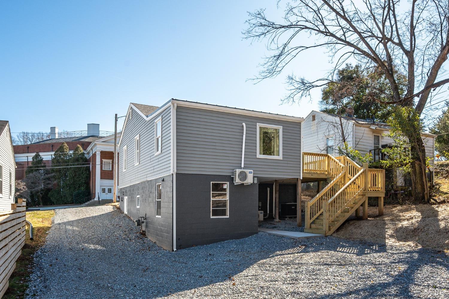 634 Thomas Road