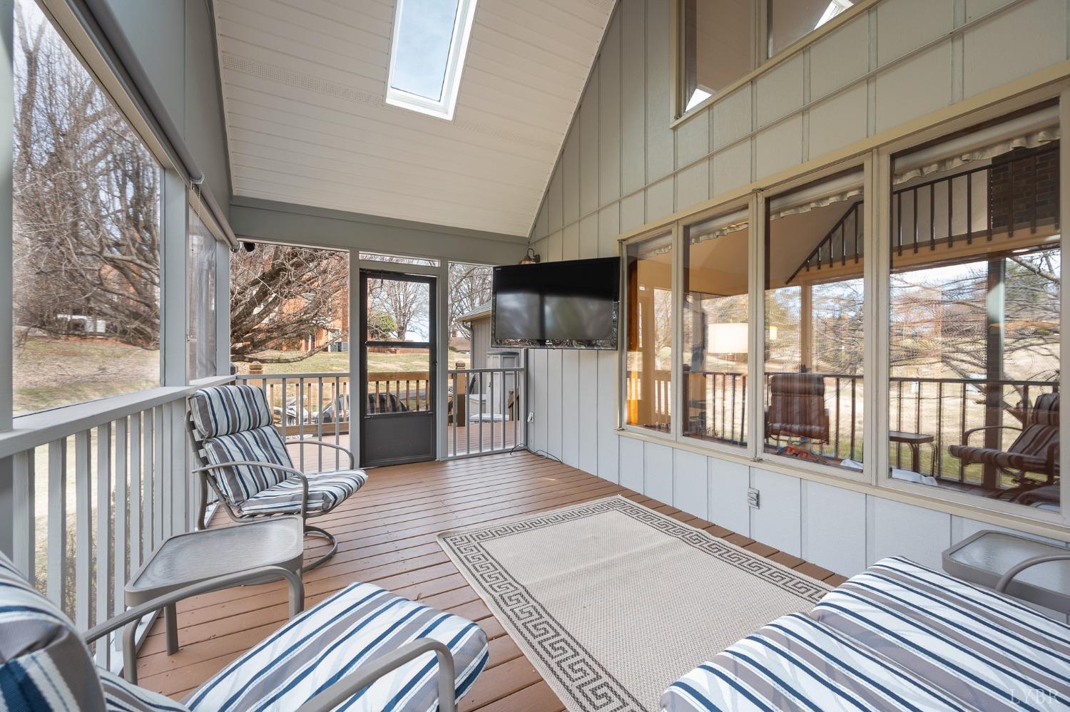 107 Hitching Post Lane