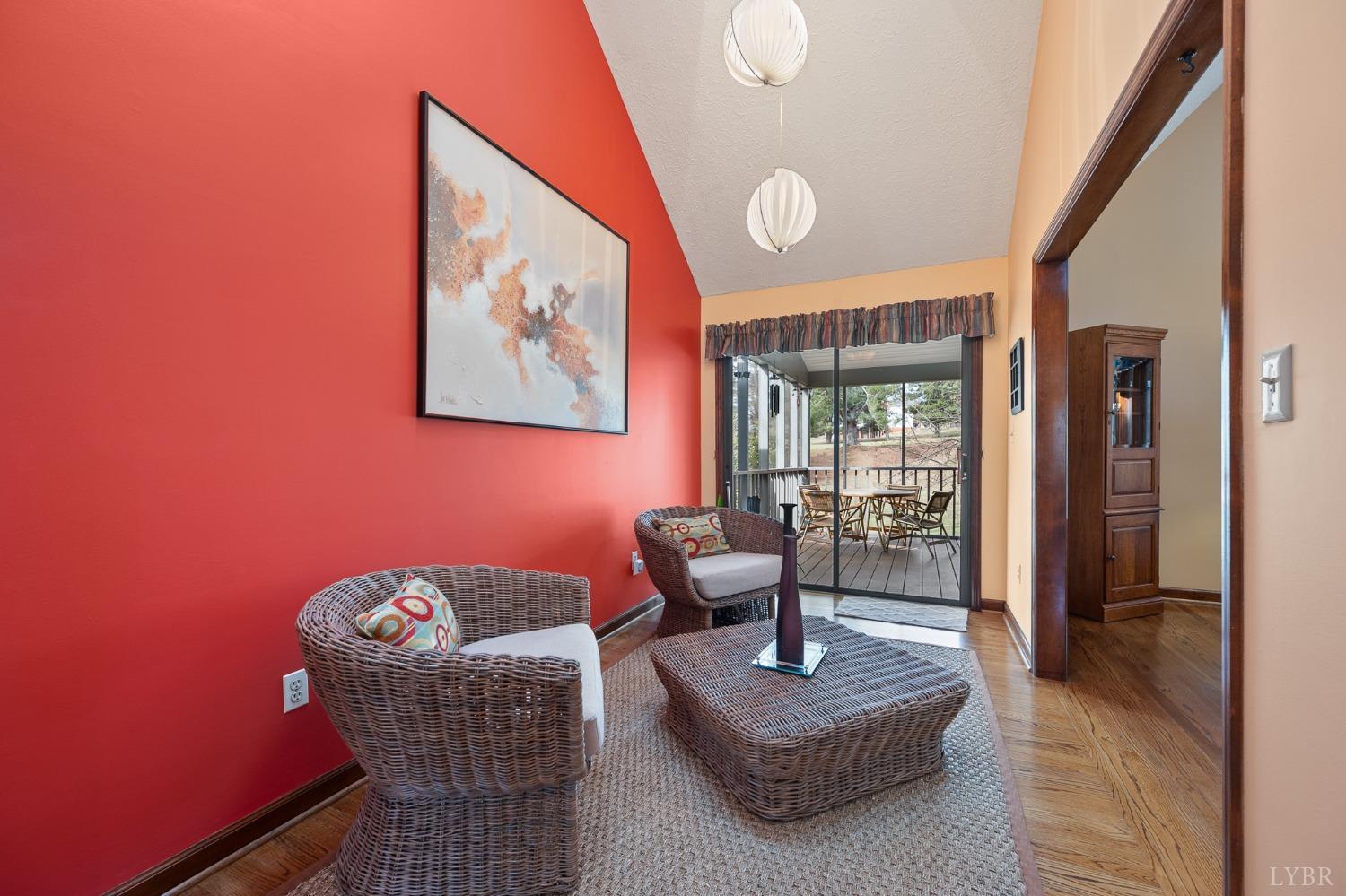 107 Hitching Post Lane