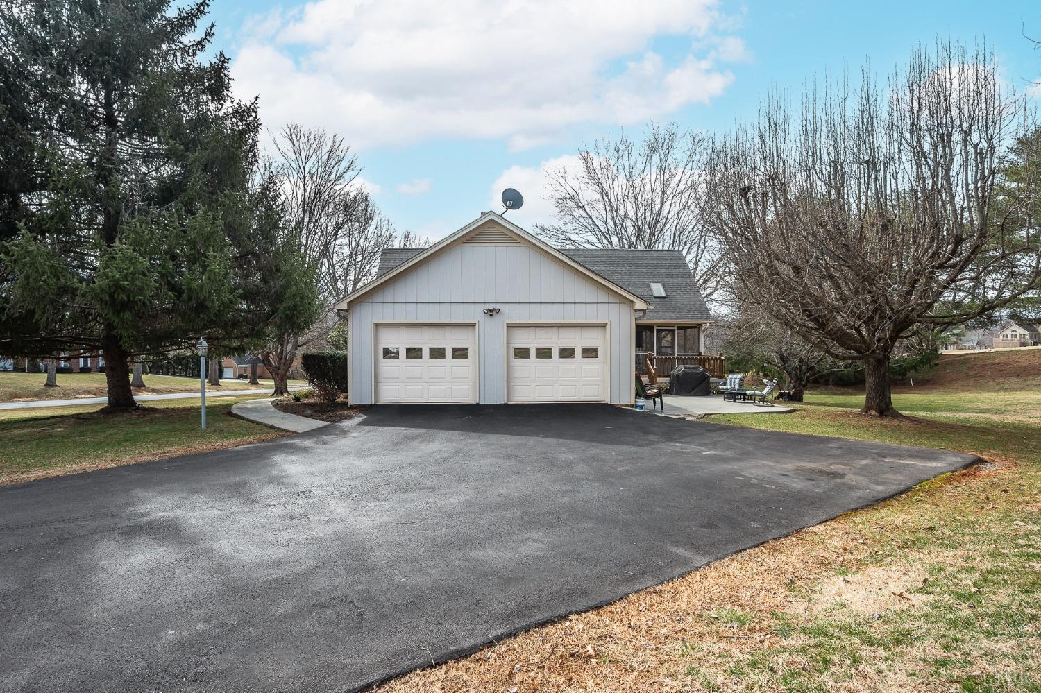 107 Hitching Post Lane