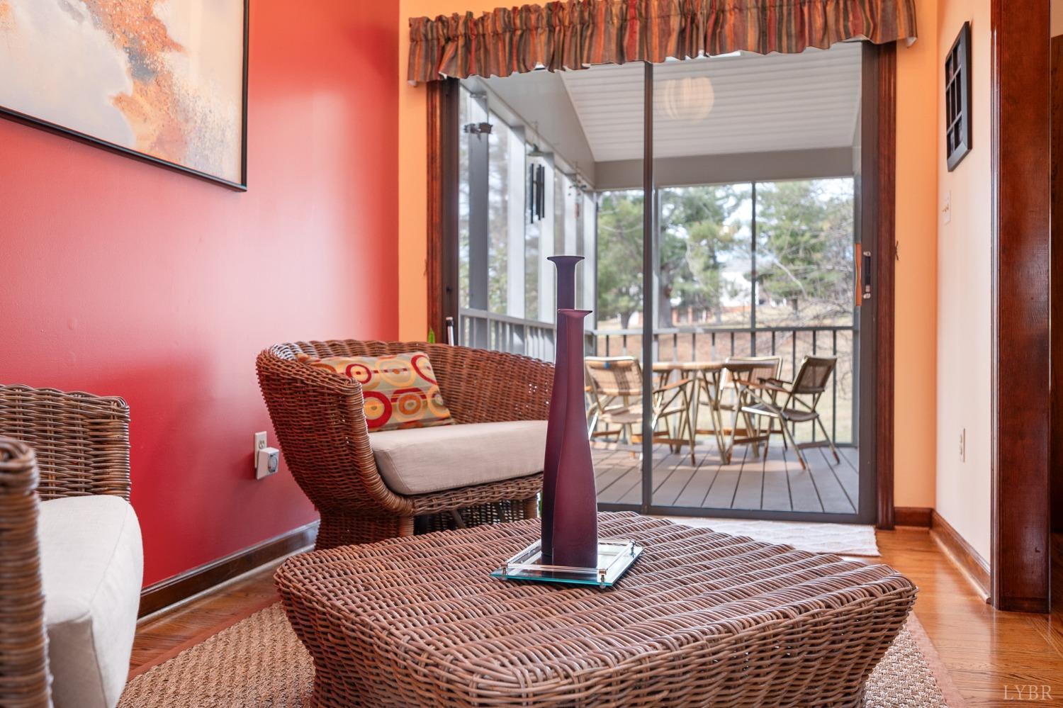 107 Hitching Post Lane