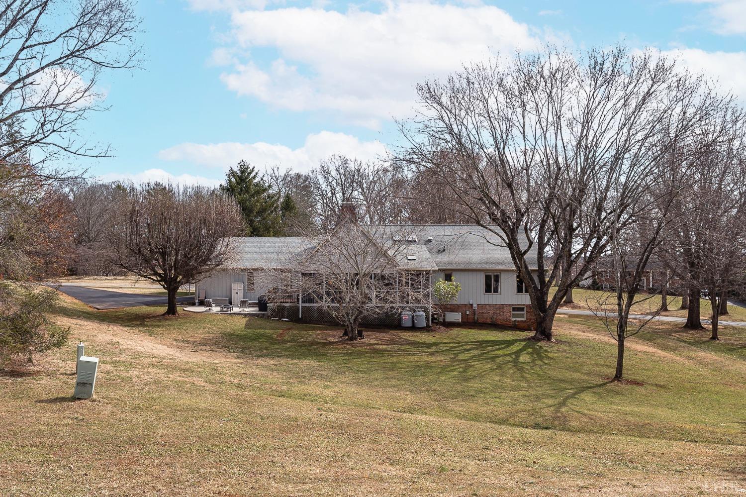 107 Hitching Post Lane