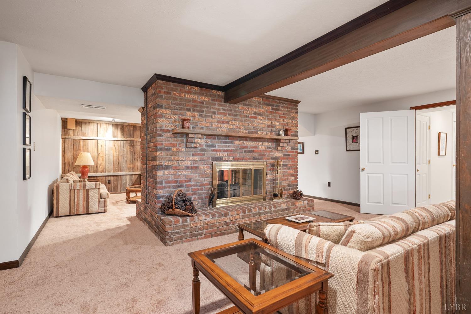 107 Hitching Post Lane