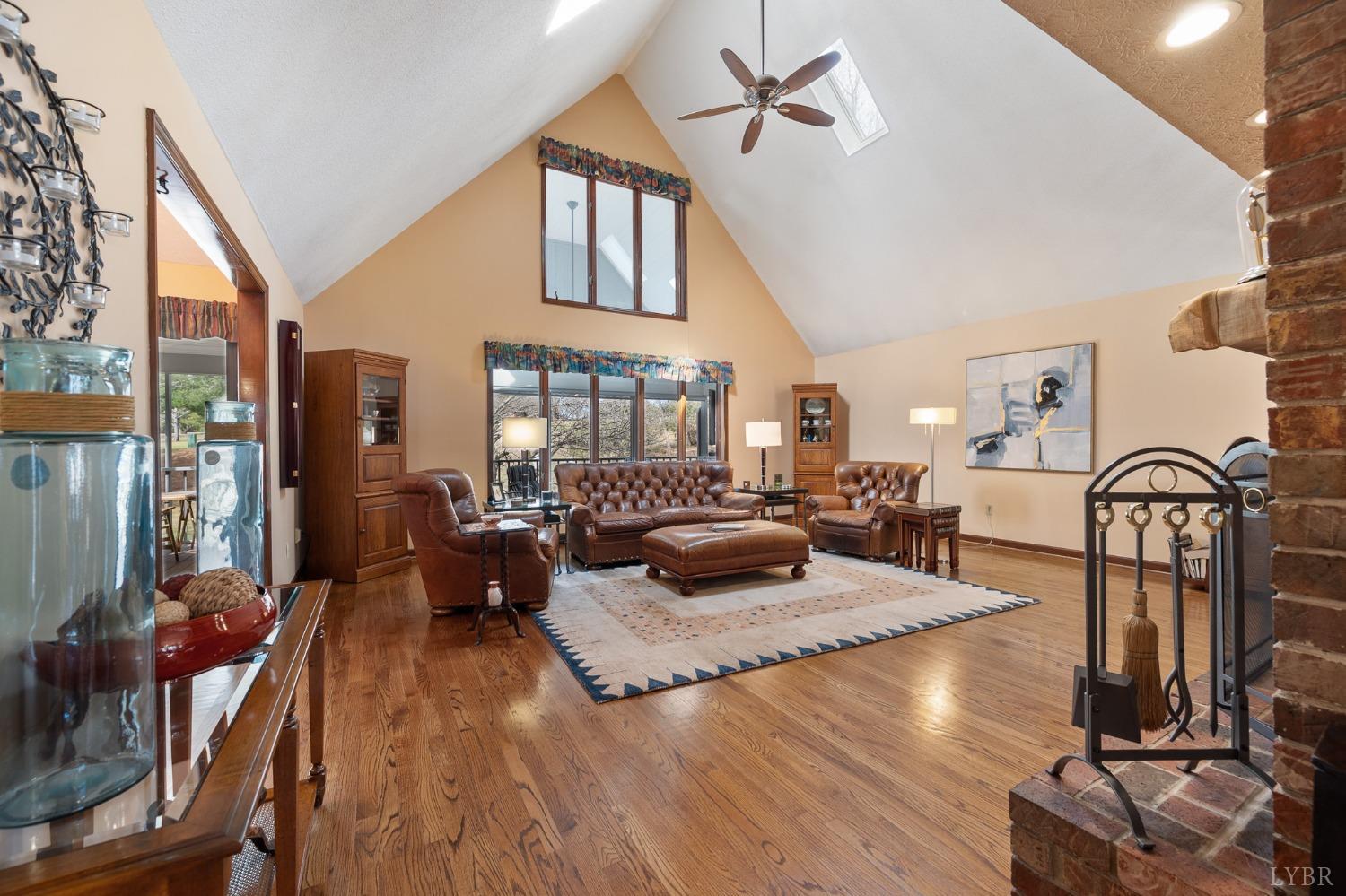 107 Hitching Post Lane