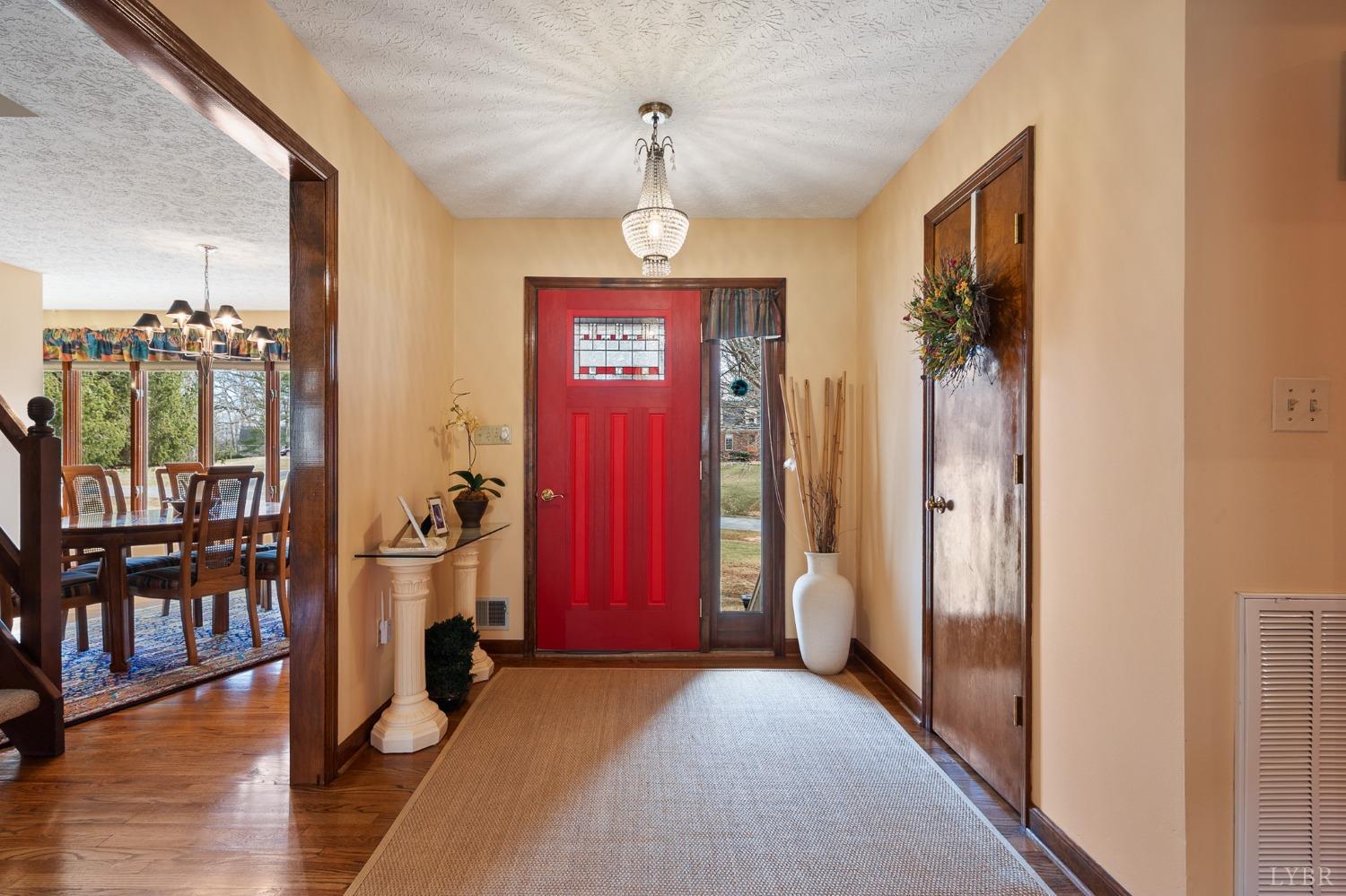 107 Hitching Post Lane