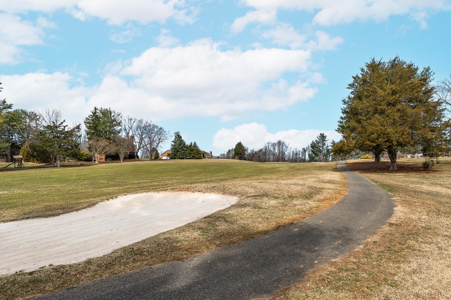 107 Hitching Post Lane