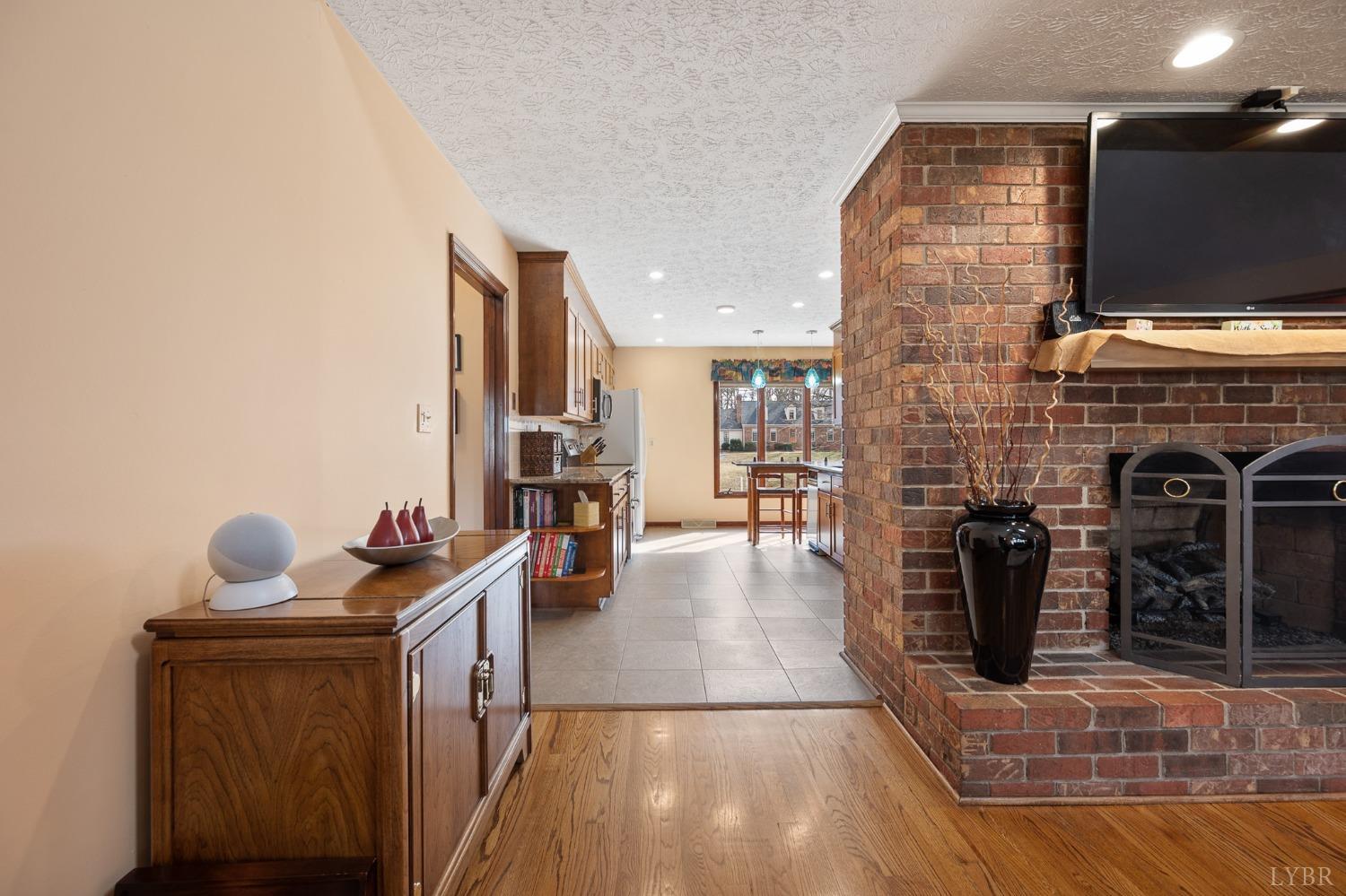 107 Hitching Post Lane