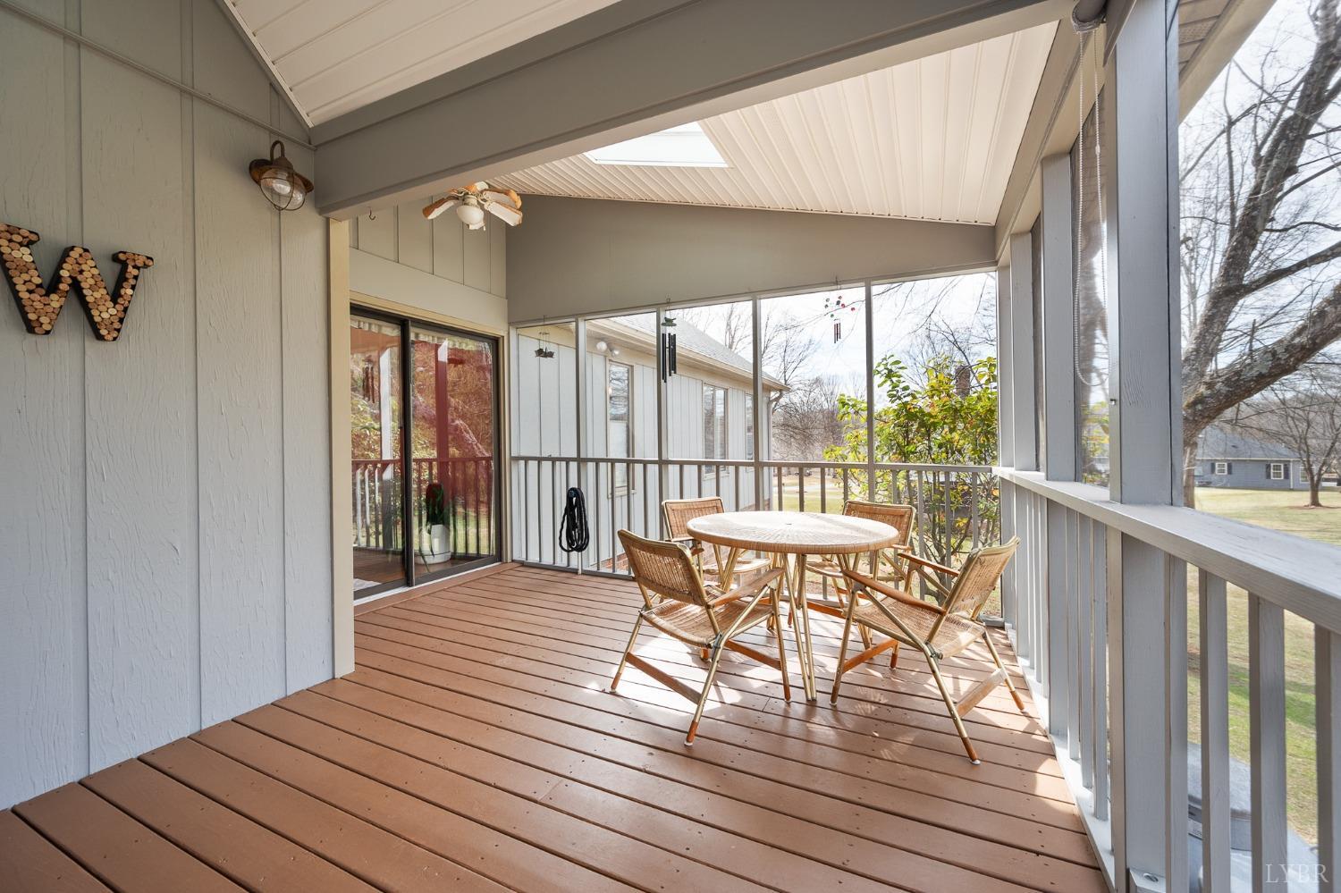 107 Hitching Post Lane