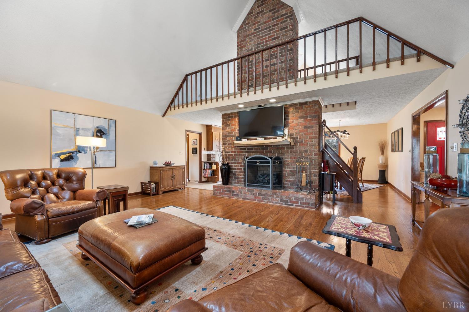 107 Hitching Post Lane