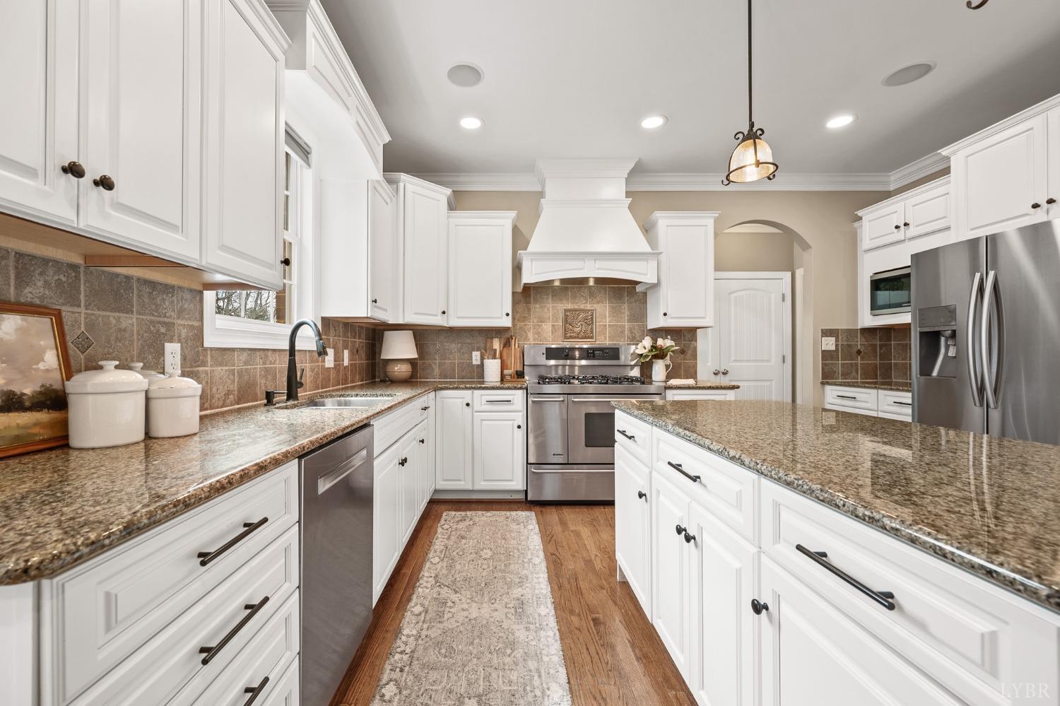 1108 Half Moon Court