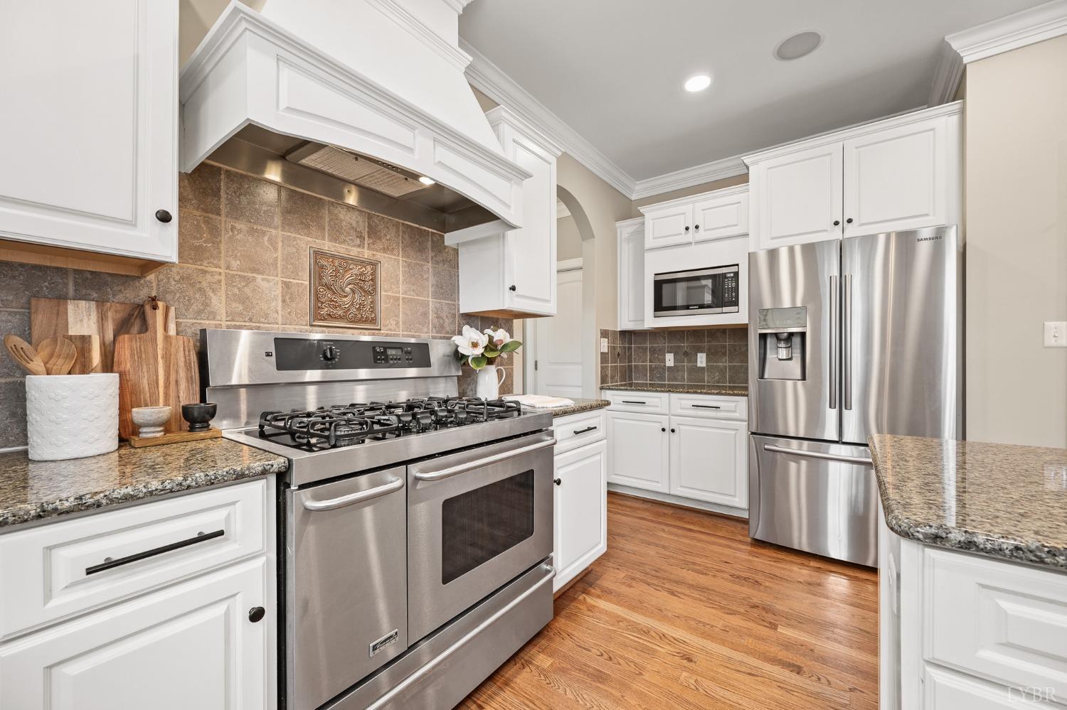 1108 Half Moon Court