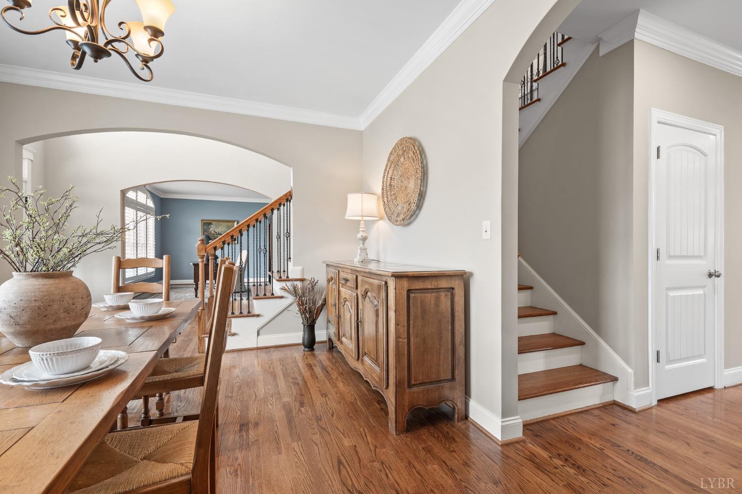 1108 Half Moon Court