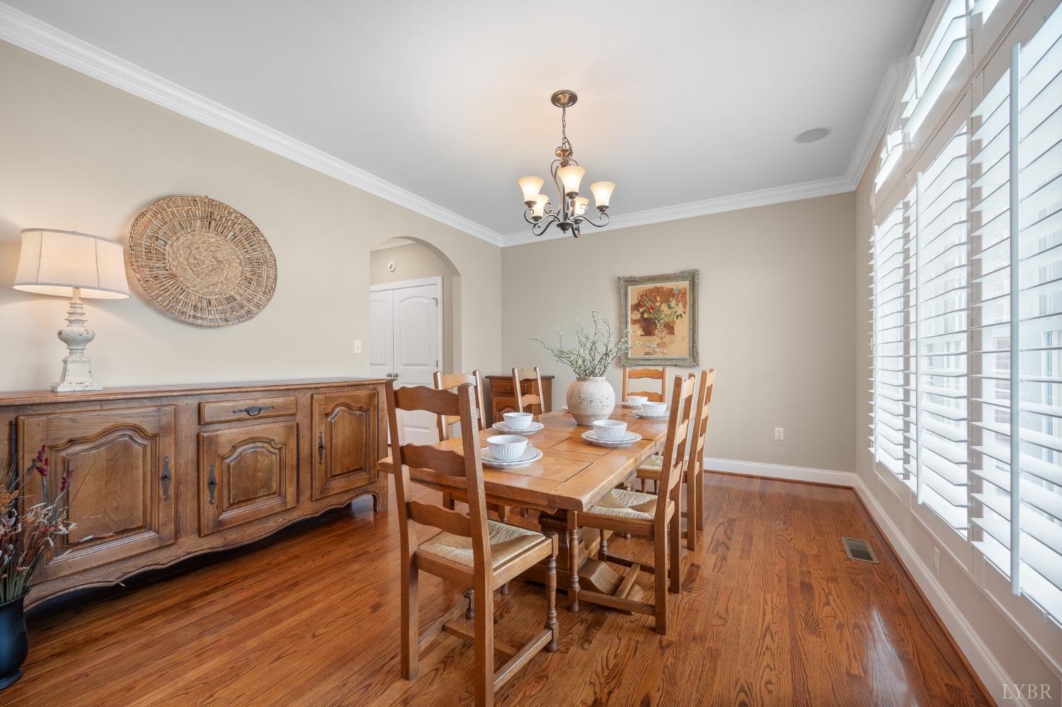 1108 Half Moon Court