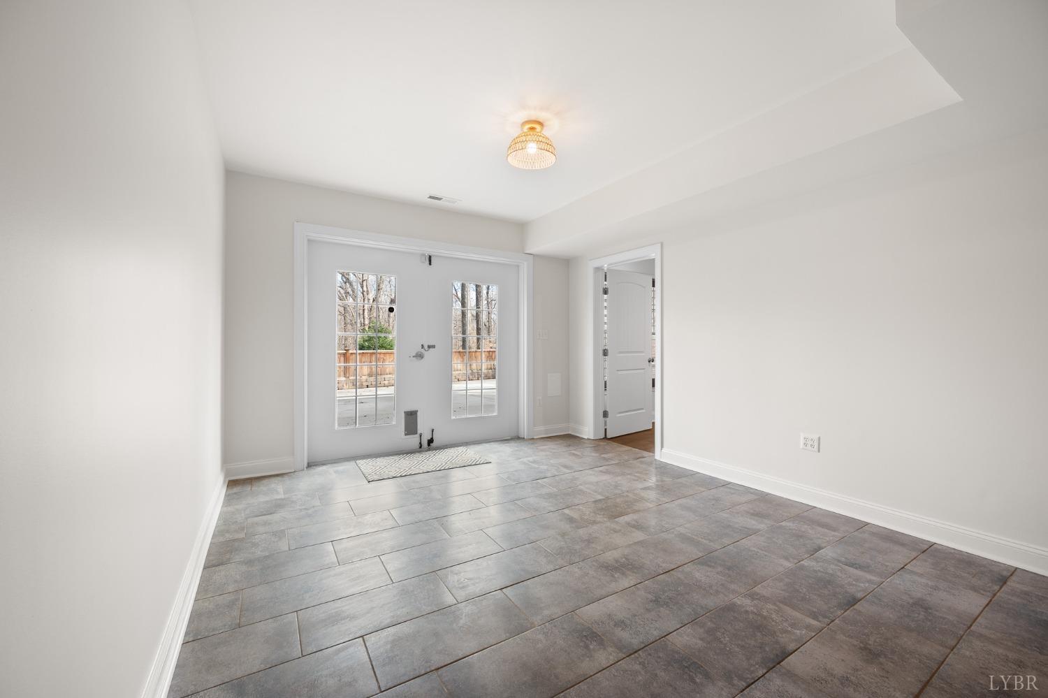 1108 Half Moon Court