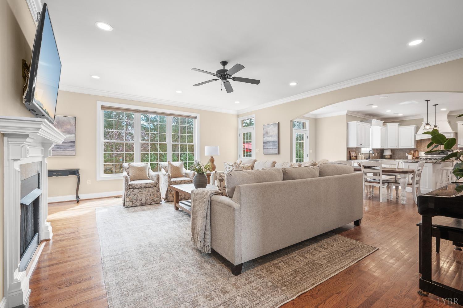 1108 Half Moon Court