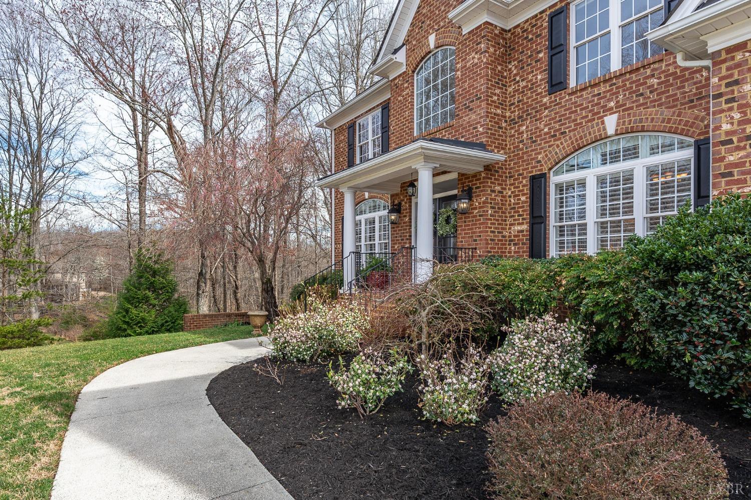 1108 Half Moon Court