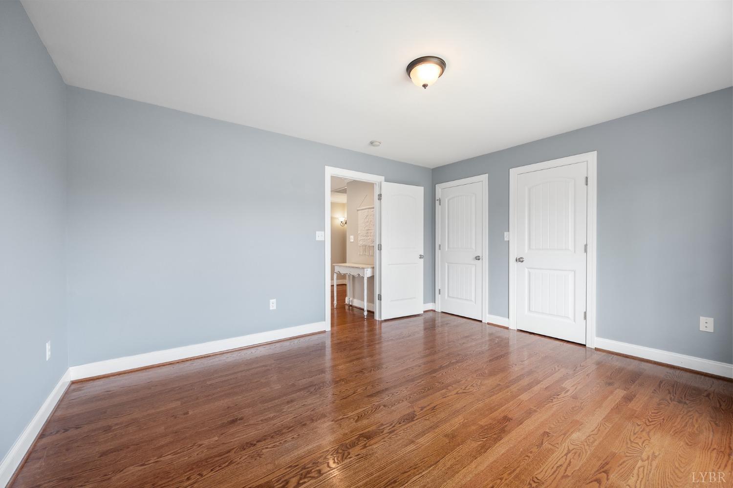 1108 Half Moon Court