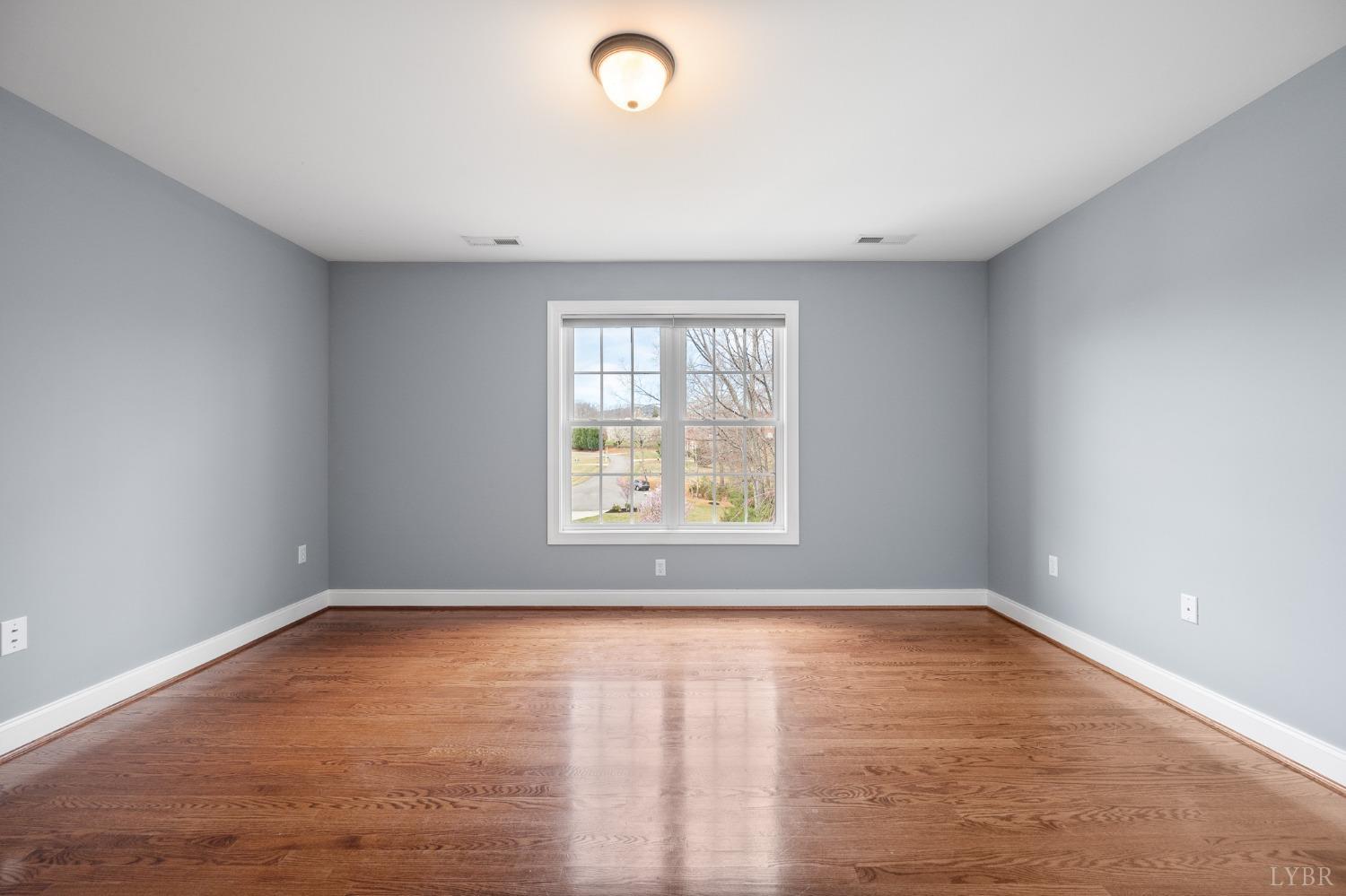 1108 Half Moon Court