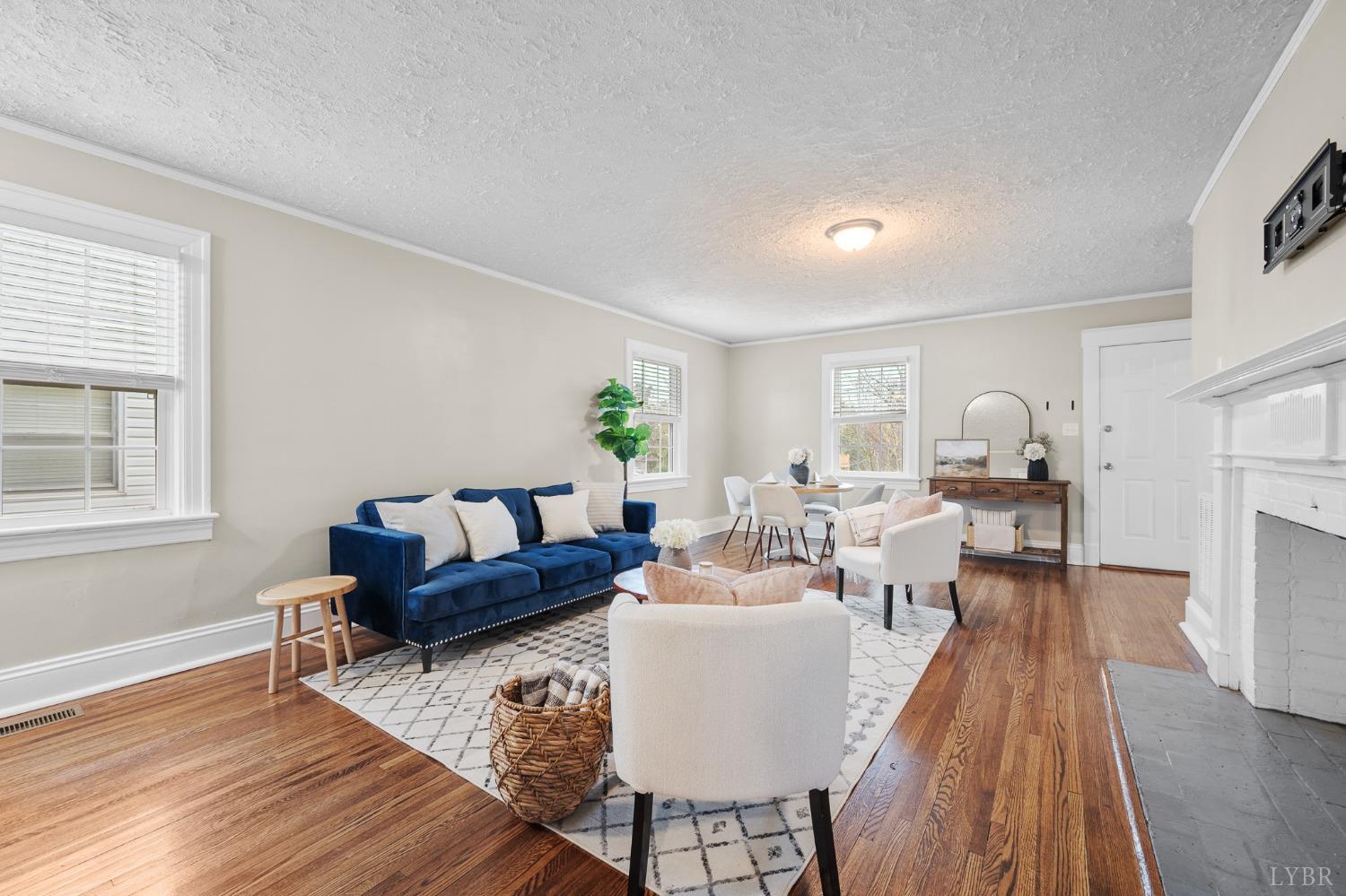 611 Riverside Drive