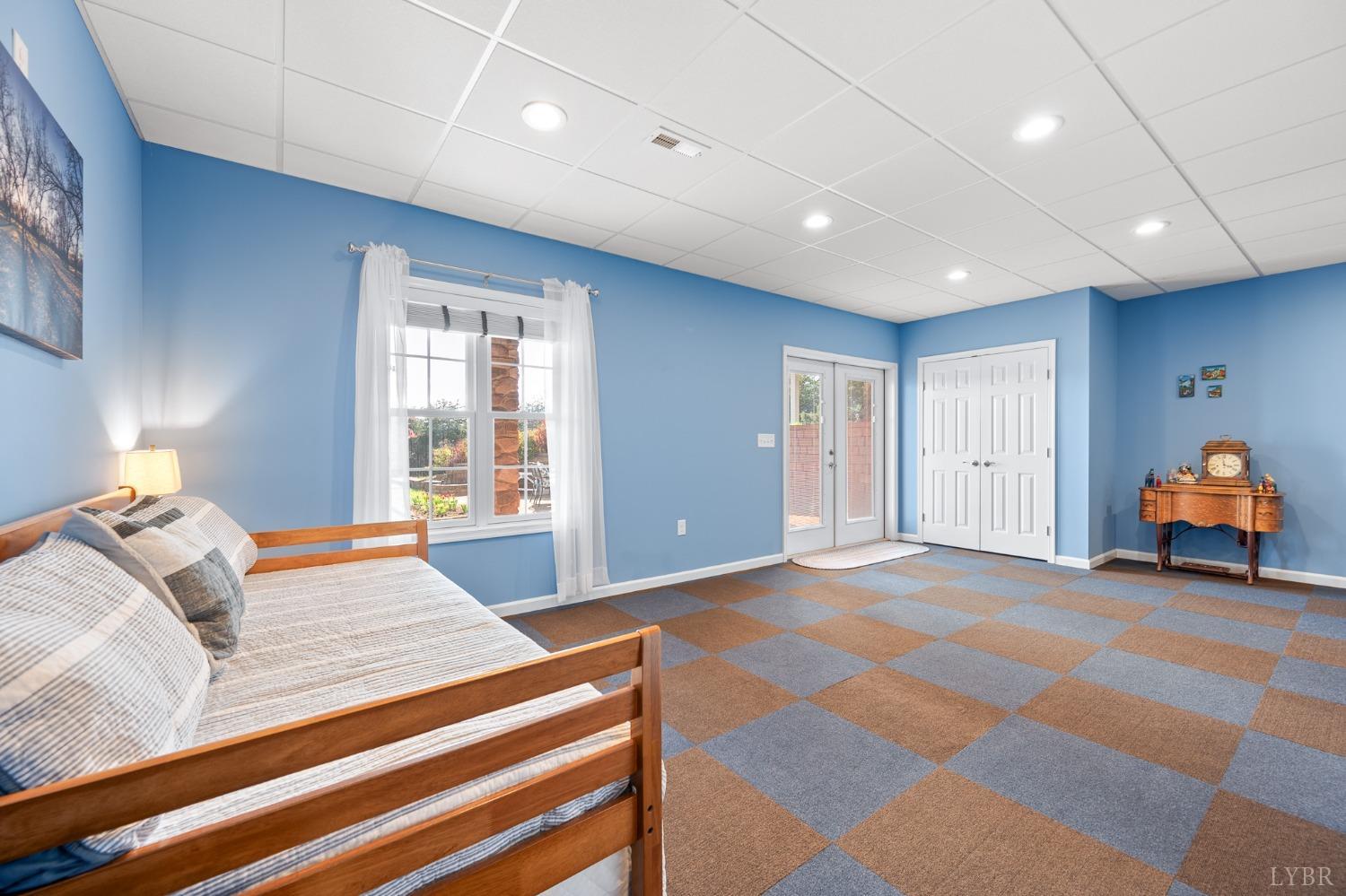 1025 Five Forks Road