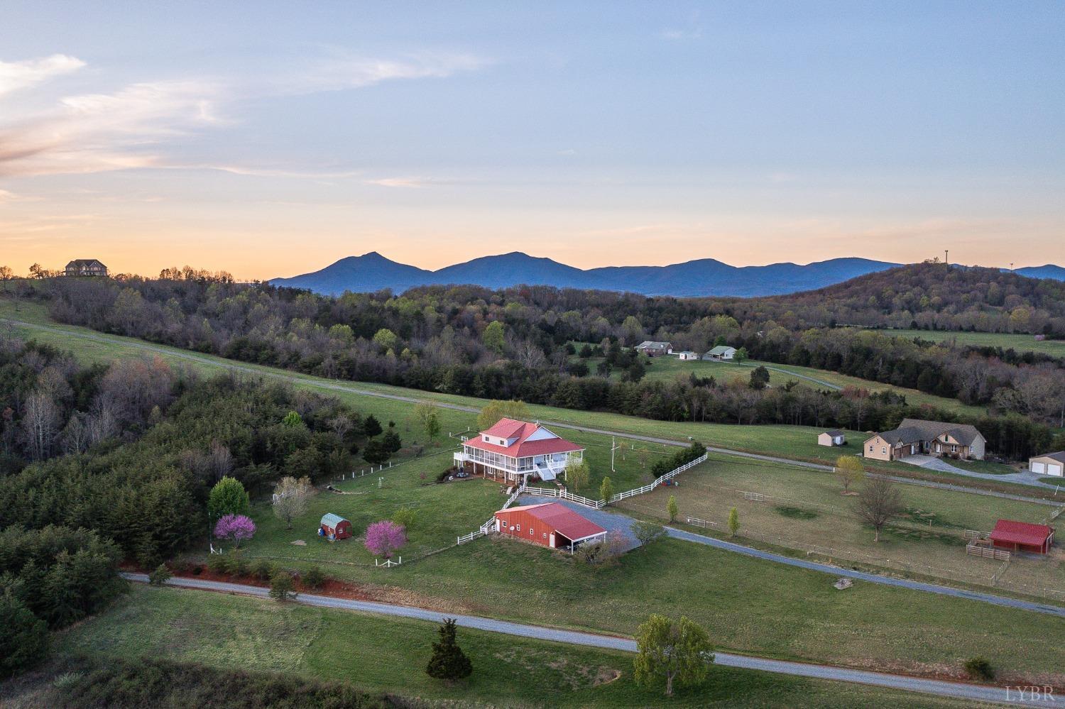 1025 Five Forks Road