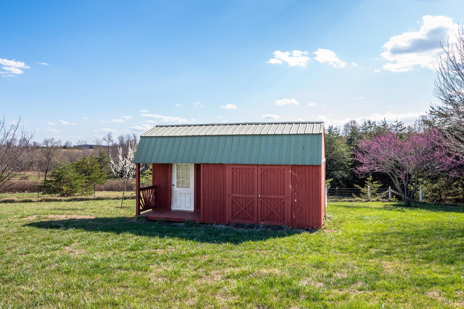 1025 Five Forks Road