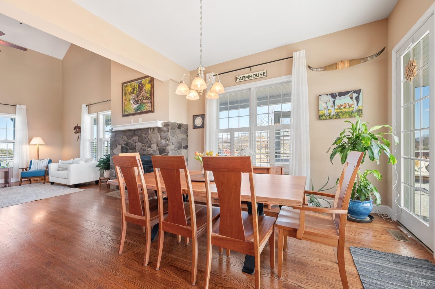 1025 Five Forks Road