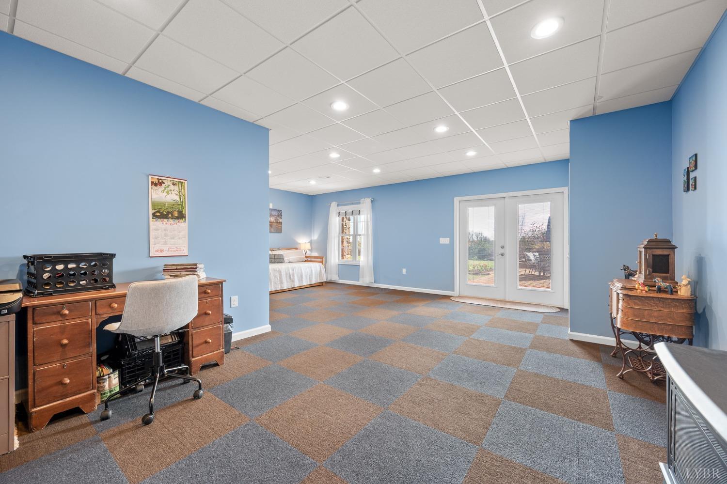 1025 Five Forks Road