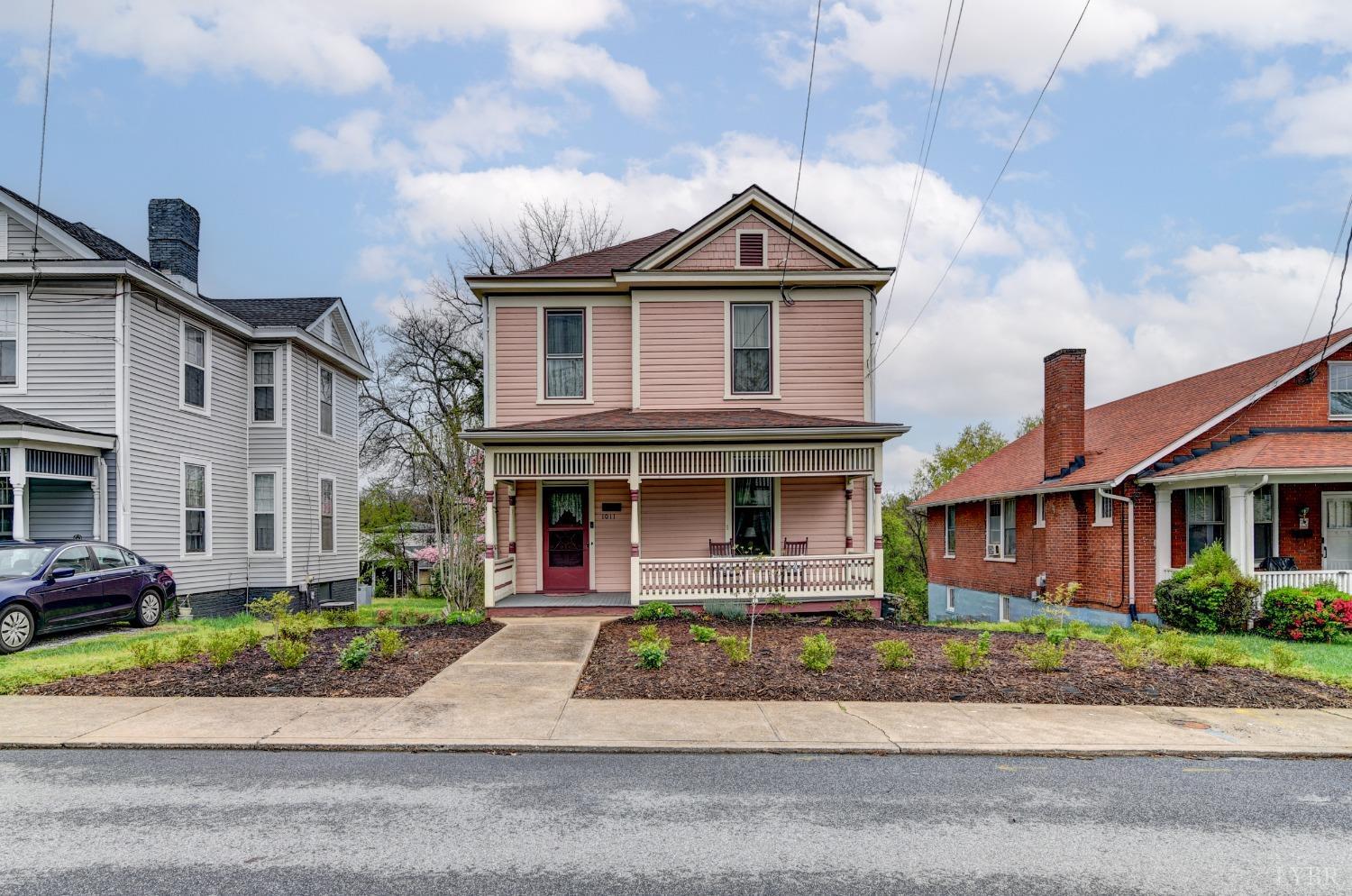 1011 16th Street