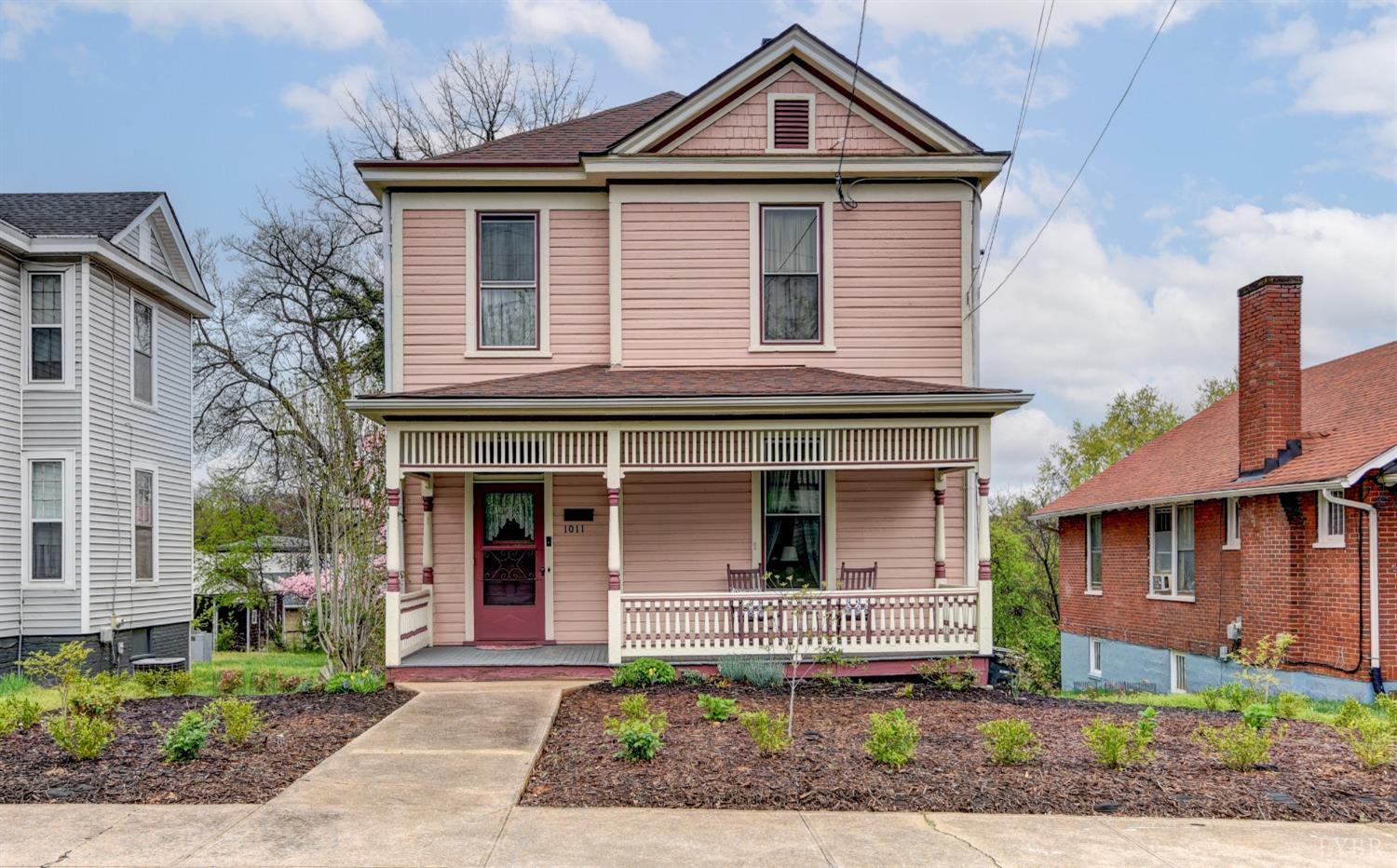 1011 16th Street
