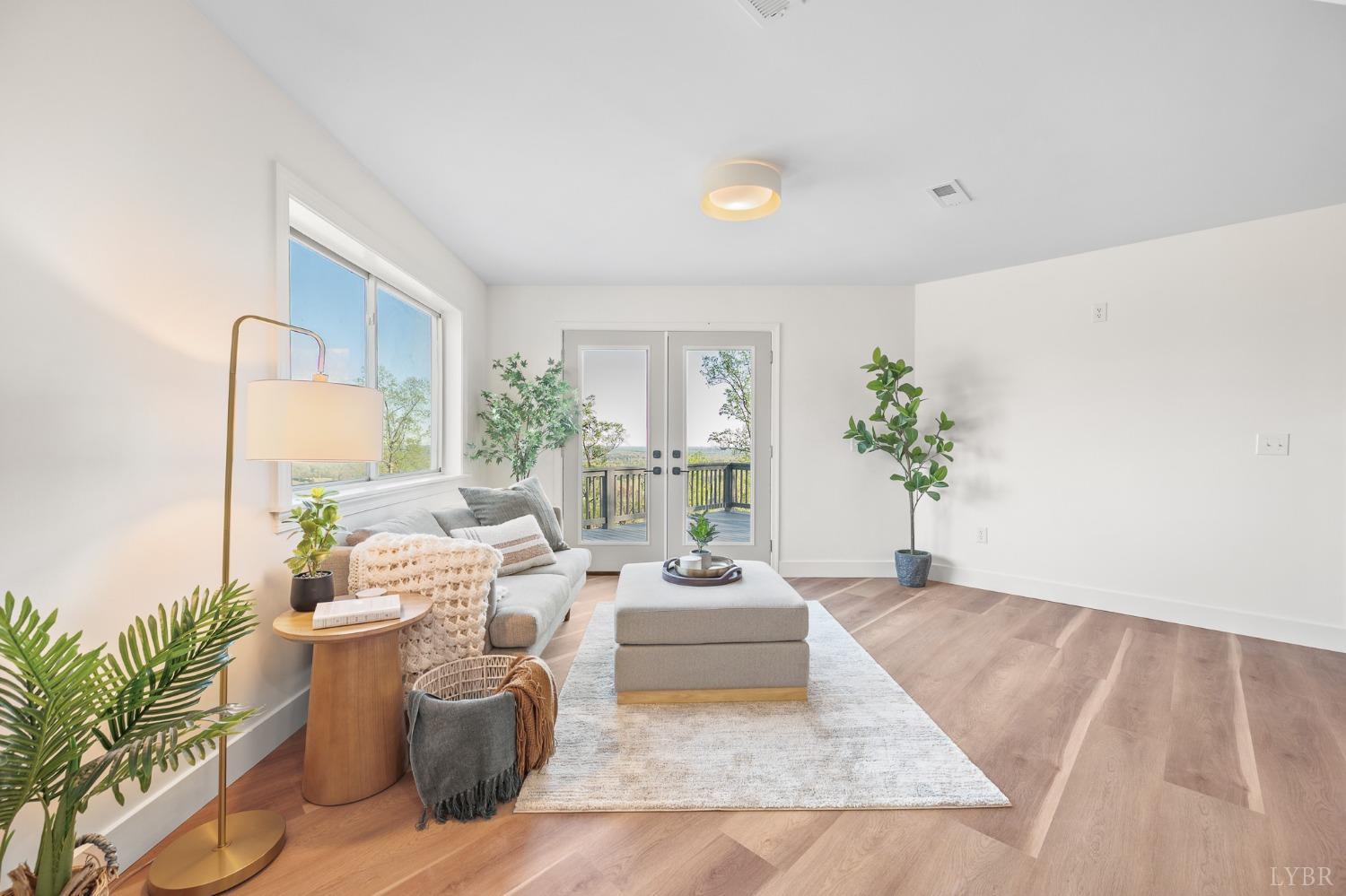 1520 Grassy Mountain Lane