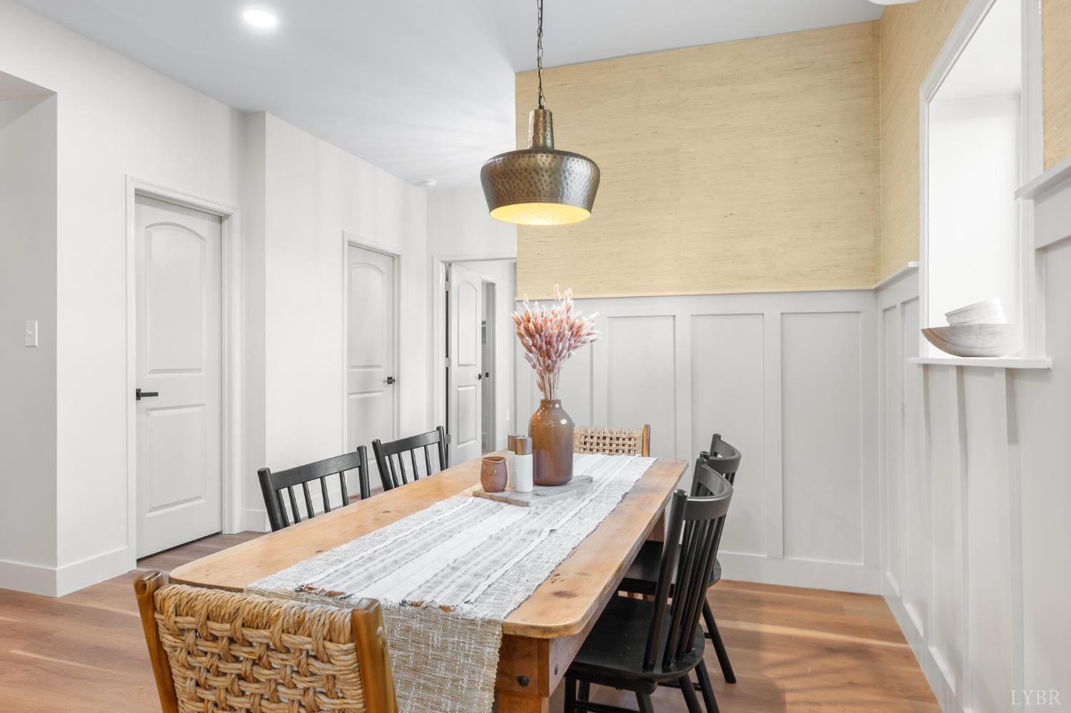 1520 Grassy Mountain Lane