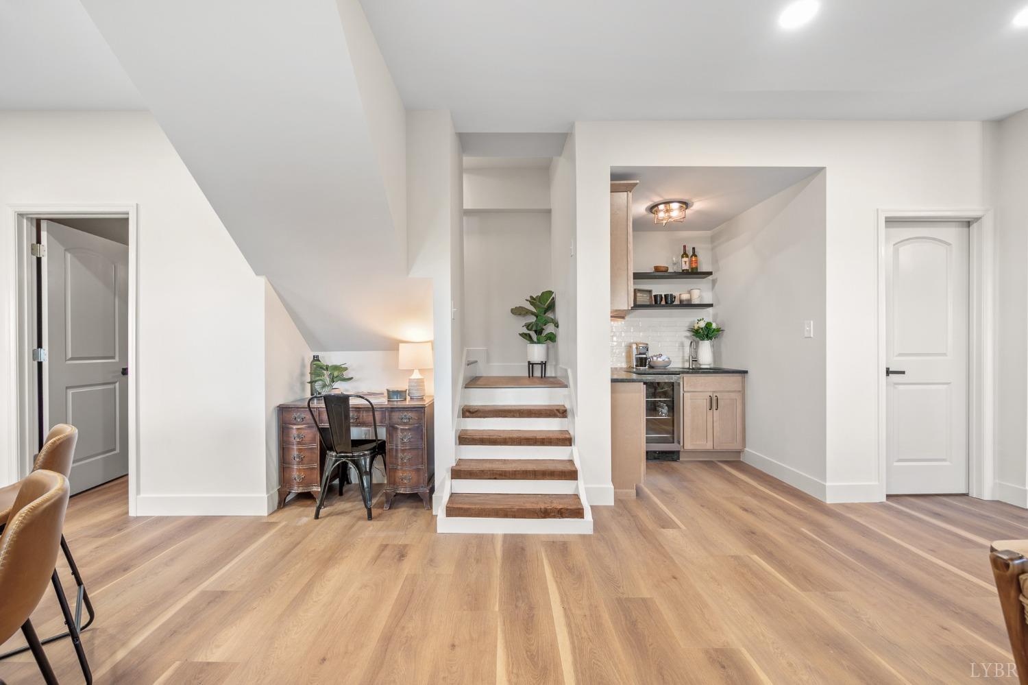 1520 Grassy Mountain Lane