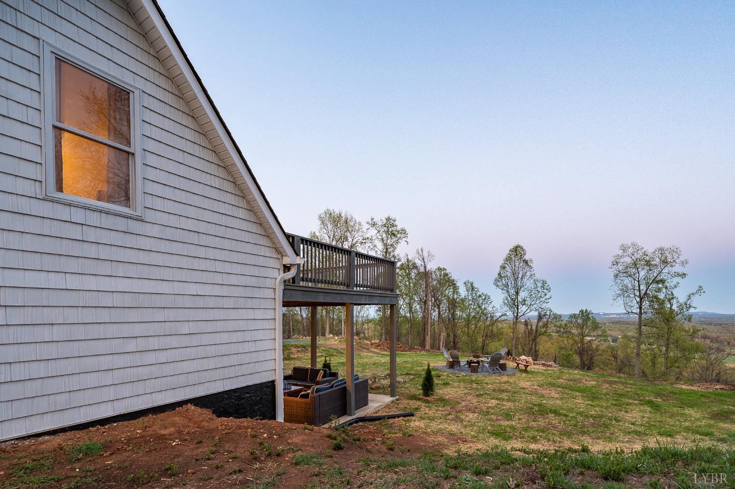 1520 Grassy Mountain Lane